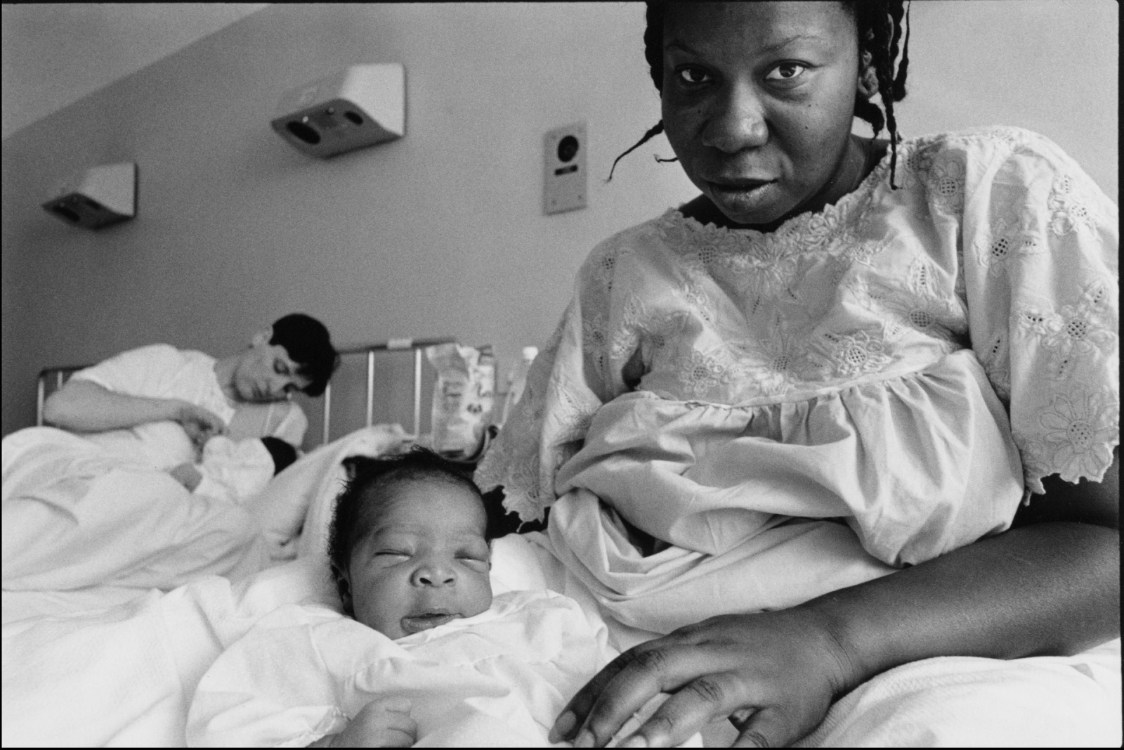 Maternity Lecco Hospital, Italy 1996 - born in Italy, the daughter of Sylla Khadi from Senegal
analogic photo
